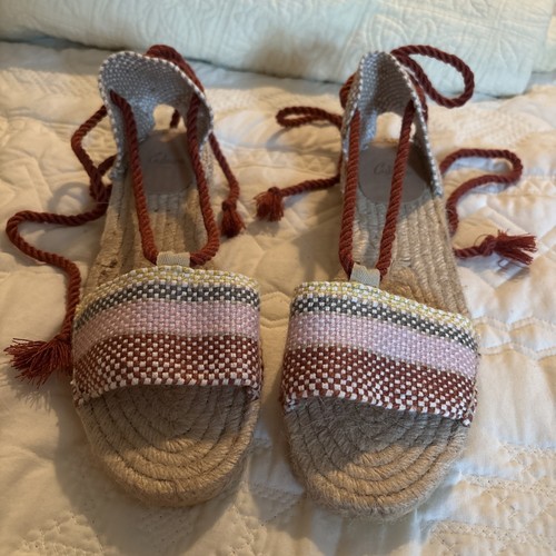 New castaner sue - new,